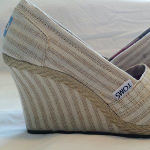 Toms Size 5  Wedge Heel Striped Shoes